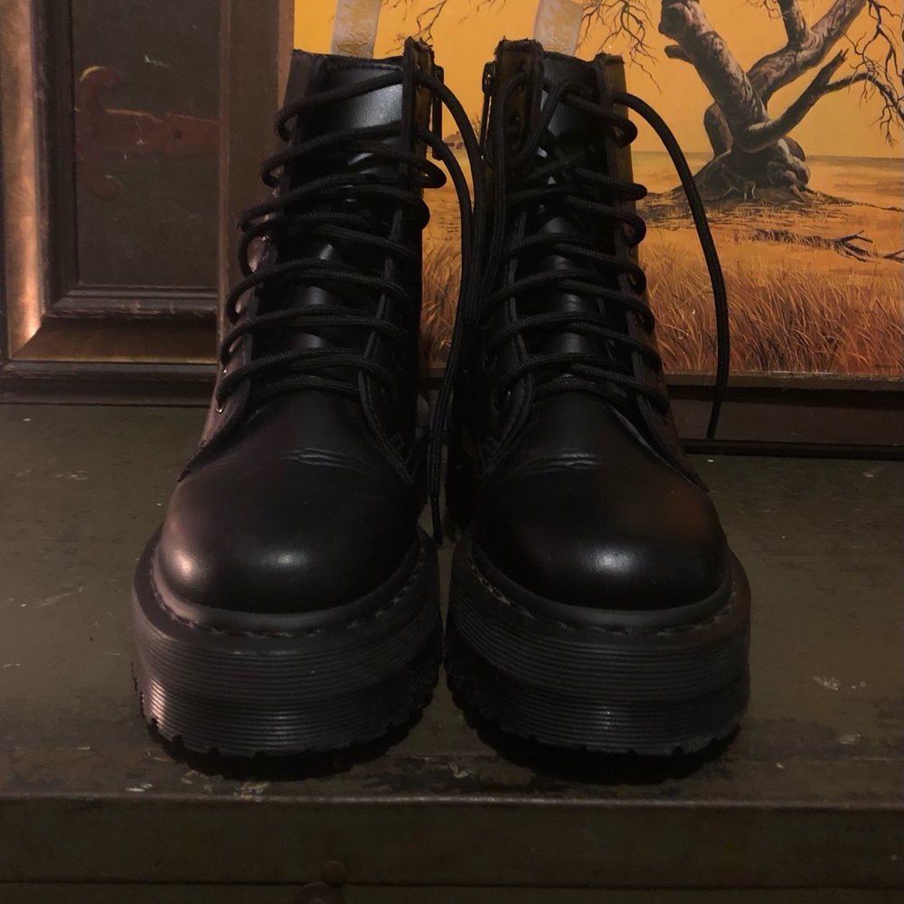 PLATFORM DR. MARTENS - Picture 3 of 6